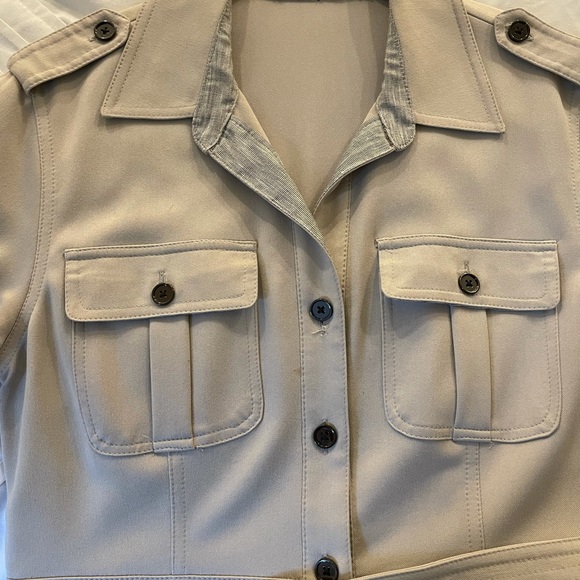 HP! 🎉Jones New York cream shirt dress - Picture 7 of 8